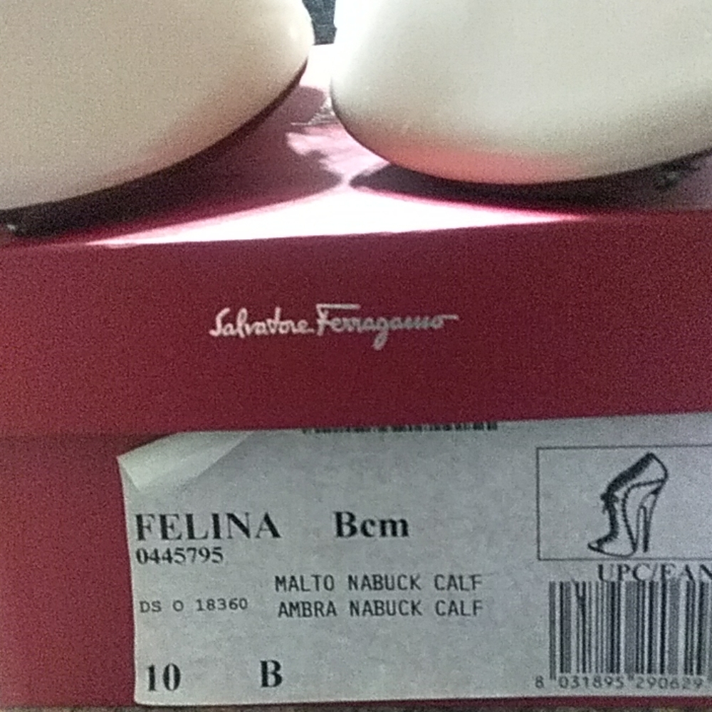 Shoes - Picture 4 of 4